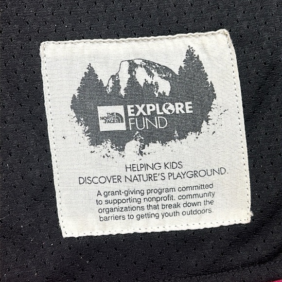 The North Face Soft Shell Jacket - Picture 12 of 14